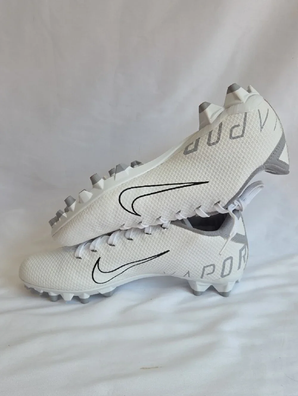 Nike streamlined athletic